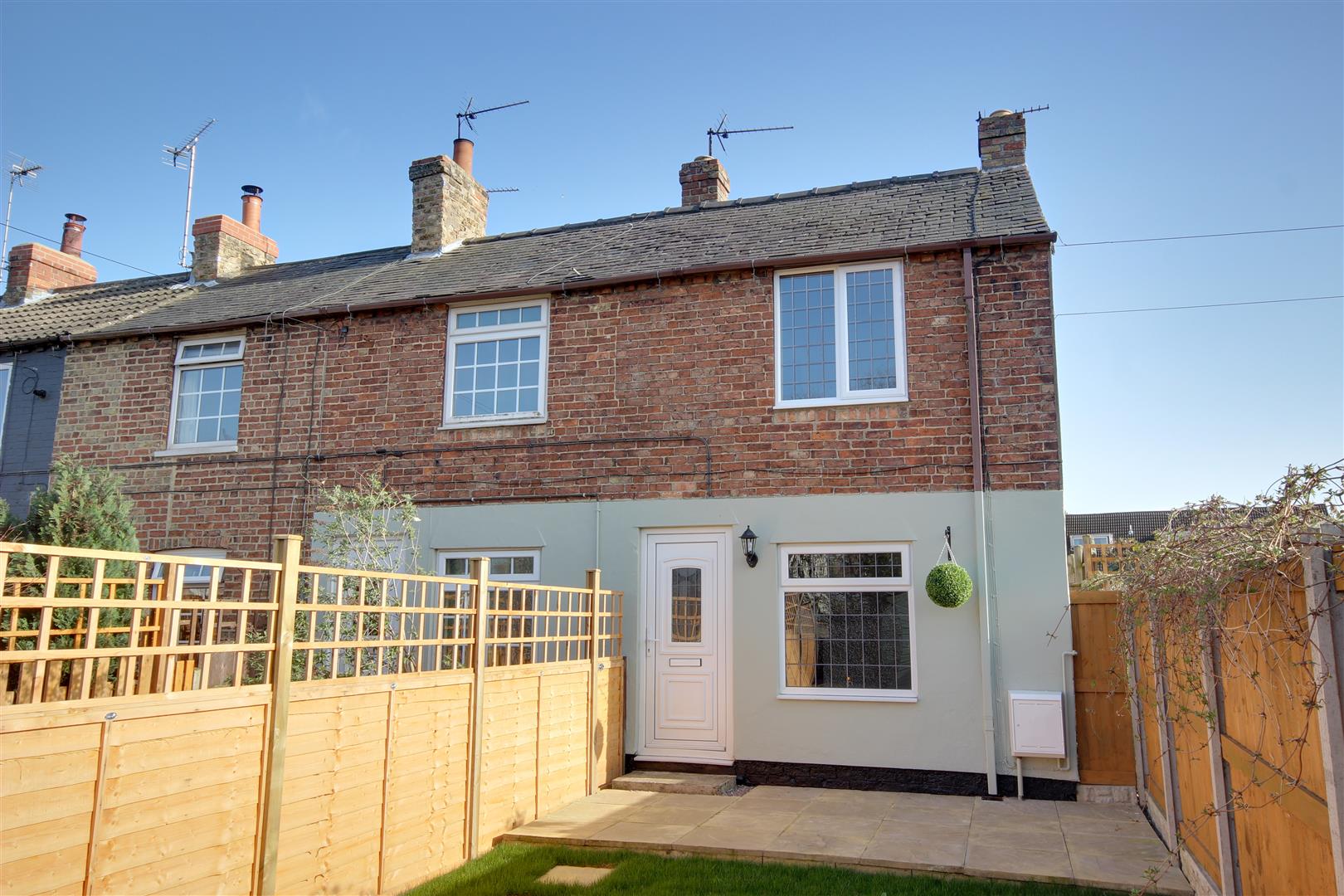 Matthew Limb Property for sale in West Hull